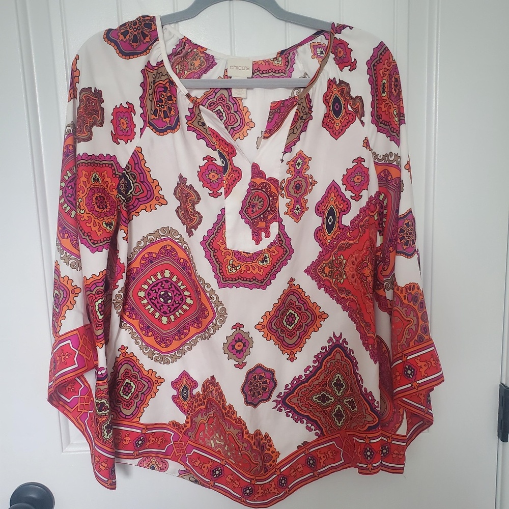 CHICO'S WHITE ARTSY 3/4 SLEEVES POLY TEE TUNIC - SIZE SMALL